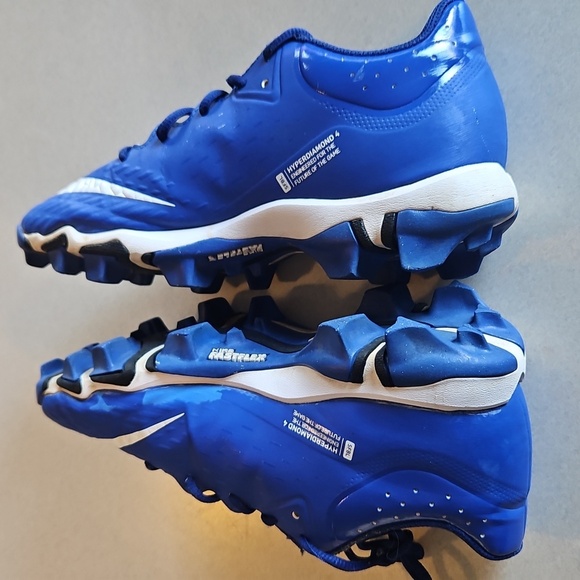 Blue Nike Softball Cleats - Picture 7 of 12